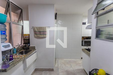 Apartamento à venda com 110m², 3 quartos e sem vagaCozinha/Área de Serviço