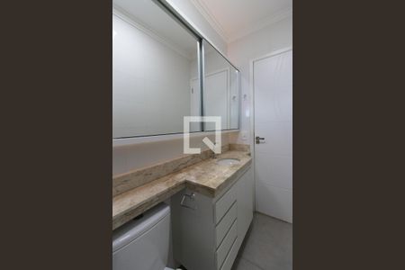 Apartamento para alugar com 83m², 2 quartos e 1 vaga Apartamento para alugar com 83m², 2 quartos e 1 vagaBanheiro