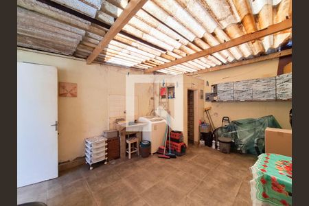 Casa à venda com 198m², 2 quartos e 4 vagasÁrea de Serviço