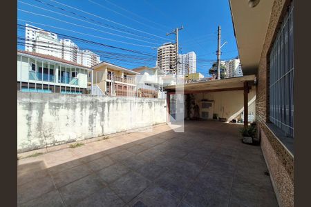 Casa à venda com 198m², 2 quartos e 4 vagasGaragem