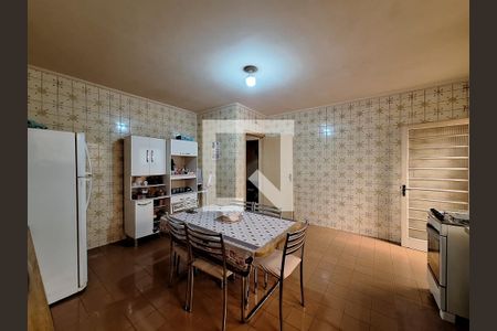 Casa à venda com 198m², 2 quartos e 4 vagasCozinha