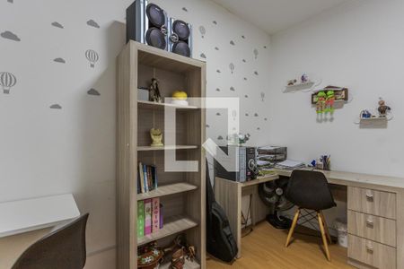 Quarto 2 de apartamento à venda com 2 quartos, 44m² em Morro Santana, Porto Alegre