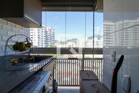 Apartamento à venda com 120m², 2 quartos e 2 vagasÁrea de Serviço