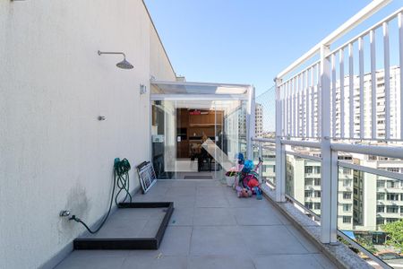 Apartamento à venda com 120m², 2 quartos e 2 vagasCobertura