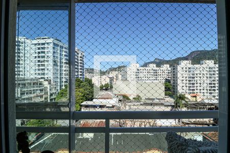 Apartamento à venda com 120m², 2 quartos e 2 vagasQuarto 2 Vista