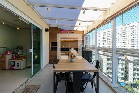 Apartamento à venda com 120m², 2 quartos e 2 vagasÁrea Gourmet