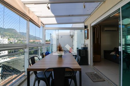 Apartamento à venda com 120m², 2 quartos e 2 vagasÁrea Gourmet
