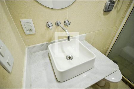 Apartamento à venda com 145m², 2 quartos e 2 vagasBanheiro