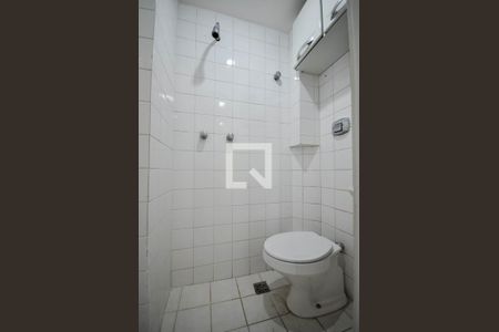 Apartamento à venda com 145m², 2 quartos e 2 vagasBanheiro de Serviço