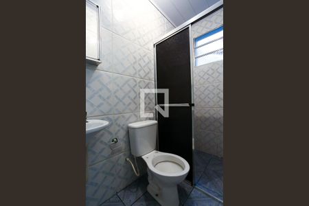 Casa à venda com 80m², 3 quartos e 1 vagaBanheiro 2