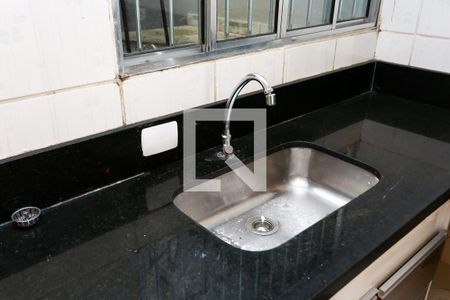 Casa à venda com 80m², 3 quartos e 1 vagacozinha americana