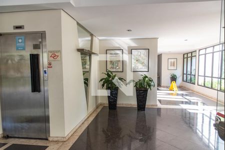 Apartamento à venda com 40m², 2 quartos e sem vaga Apartamento à venda com 40m², 2 quartos e sem vagaHall de entrada