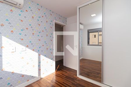 Apartamento à venda com 76m², 3 quartos e 2 vagasQuarto 2