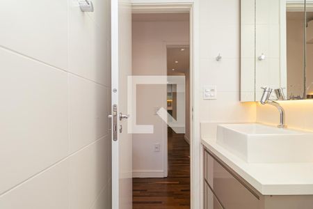 Apartamento à venda com 76m², 3 quartos e 2 vagasBanheiro da Suíte 1