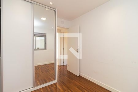 Apartamento à venda com 76m², 3 quartos e 2 vagasQuarto 3