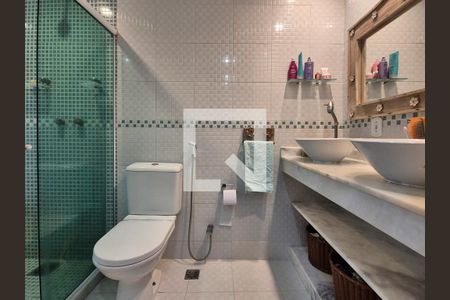 Casa de condomínio à venda com 170m², 4 quartos e 2 vagasBanheiro da Suíte 3