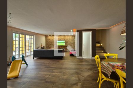 Sala de casa de condomínio à venda com 4 quartos, 170m² em Vargem Pequena, Rio de Janeiro