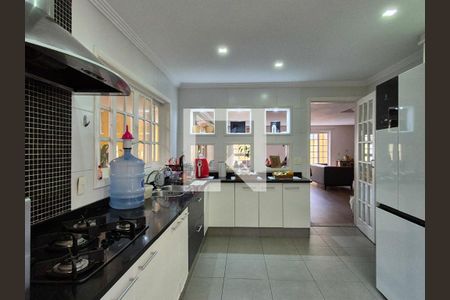 Casa de condomínio à venda com 170m², 4 quartos e 2 vagasCozinha