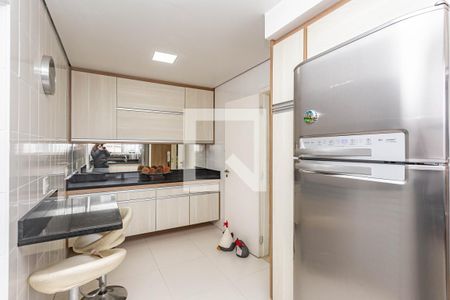 Apartamento à venda com 110m², 3 quartos e 2 vagasCozinha