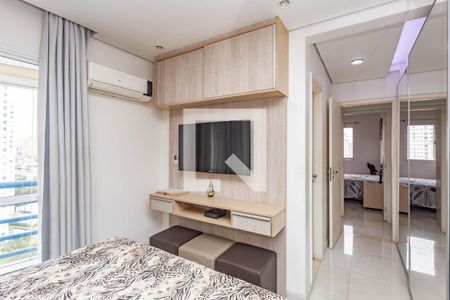 Suíte de apartamento à venda com 3 quartos, 110m² em Aclimação, São Paulo