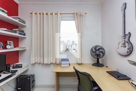 Apartamento à venda com 110m², 3 quartos e 2 vagasQuarto 2