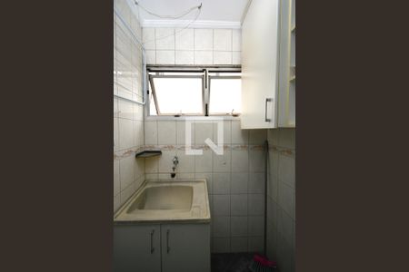 Apartamento à venda com 71m², 3 quartos e 1 vagaÁrea de Serviço