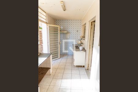 Casa à venda com 286m², 4 quartos e 4 vagasCozinha