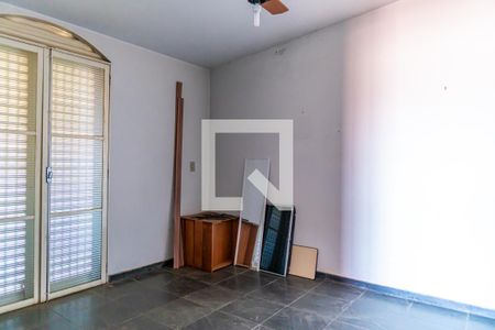 Casa à venda com 286m², 4 quartos e 4 vagasQuarto 1