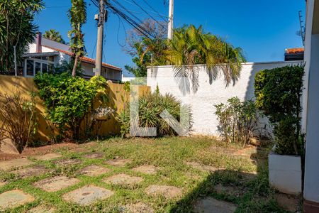 Casa à venda com 286m², 4 quartos e 4 vagasGaragem