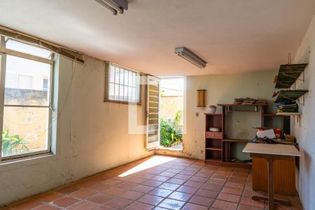 Casa à venda com 286m², 4 quartos e 4 vagasQuintal