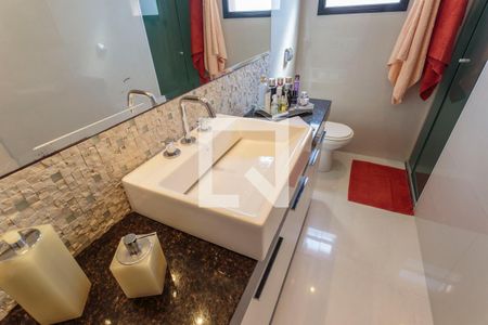 Apartamento à venda com 97m², 3 quartos e 2 vagasBanheiro da Suíte