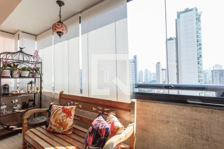 Sala de apartamento à venda com 3 quartos, 97m² em Vila Olímpia, São Paulo