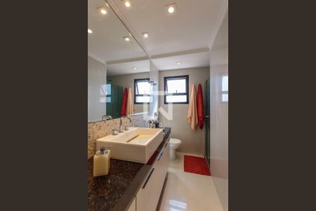 Apartamento à venda com 97m², 3 quartos e 2 vagasBanheiro da Suíte