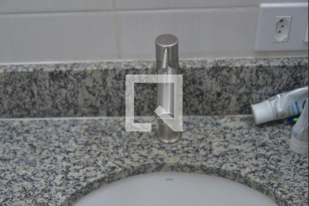 Casa à venda com 100m², 3 quartos e 1 vagaBanheiro da Suíte 2