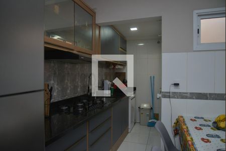 Casa à venda com 100m², 3 quartos e 1 vagaCozinha - Armários