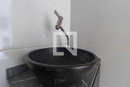 Apartamento para alugar com 50m², 2 quartos e 1 vaga Apartamento para alugar com 50m², 2 quartos e 1 vagaBanheiro