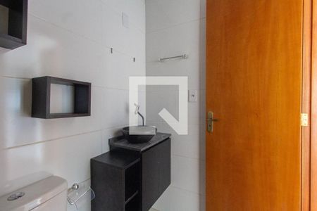 Apartamento para alugar com 50m², 2 quartos e 1 vaga Apartamento para alugar com 50m², 2 quartos e 1 vagaBanheiro