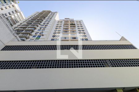 Apartamento à venda com 236m², 4 quartos e 3 vagasFachada