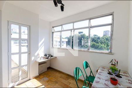 Apartamento à venda com 236m², 4 quartos e 3 vagasCobertura