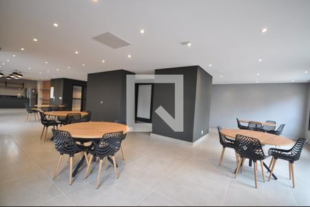 Apartamento para alugar com 38m², 2 quartos e sem vagaÁrea comum - Salão de festas