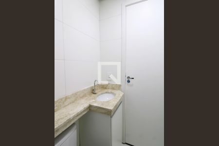 Apartamento para alugar com 38m², 2 quartos e sem vagaBanheiro