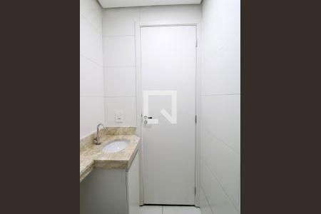 Apartamento para alugar com 38m², 2 quartos e sem vagaBanheiro