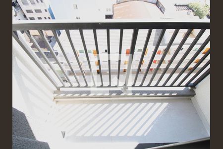 Sacada da sala de apartamento para alugar com 2 quartos, 38m² em Vila Mazzei, São Paulo