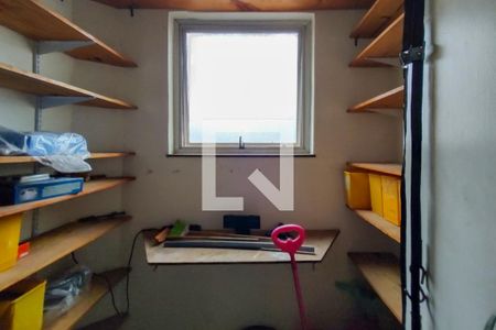 Apartamento para alugar com 141m², 3 quartos e 2 vagasQuarto de Serviço