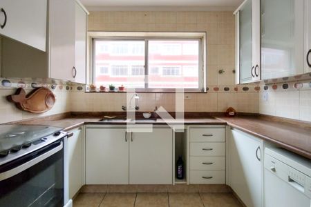 Apartamento para alugar com 141m², 3 quartos e 2 vagasCozinha