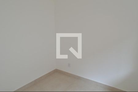 Quarto 1 de apartamento para alugar com 2 quartos, 53m² em Taquara, Rio de Janeiro