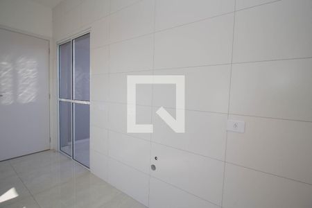 Cozinha de apartamento à venda com 2 quartos, 57m² em Vila Mangalot, São Paulo