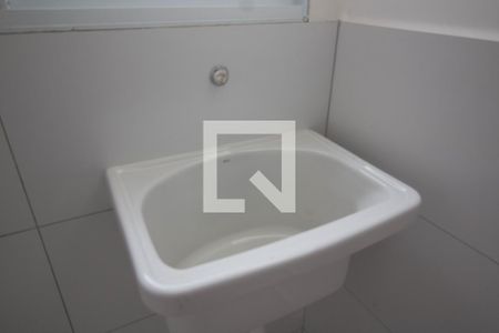 Área de Serviço de apartamento à venda com 2 quartos, 57m² em Vila Mangalot, São Paulo