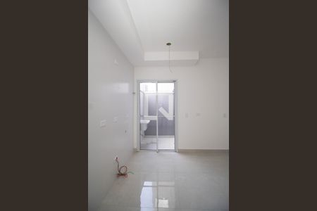 Sala/Cozinha de apartamento à venda com 1 quarto, 33m² em Vila Mangalot, São Paulo