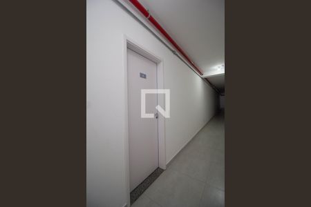 Apartamento à venda com 33m², 1 quarto e sem vaga Apartamento à venda com 33m², 1 quarto e sem vagaHall de Entrada